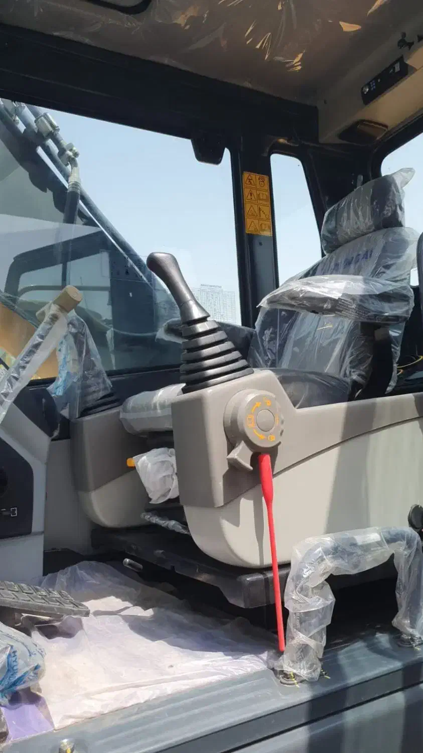 بیل مکانیکی هیوندا ۲۲۰ ال اروندی ۲۰۲۵|خودرو سنگین|امیدیه, |دیوار