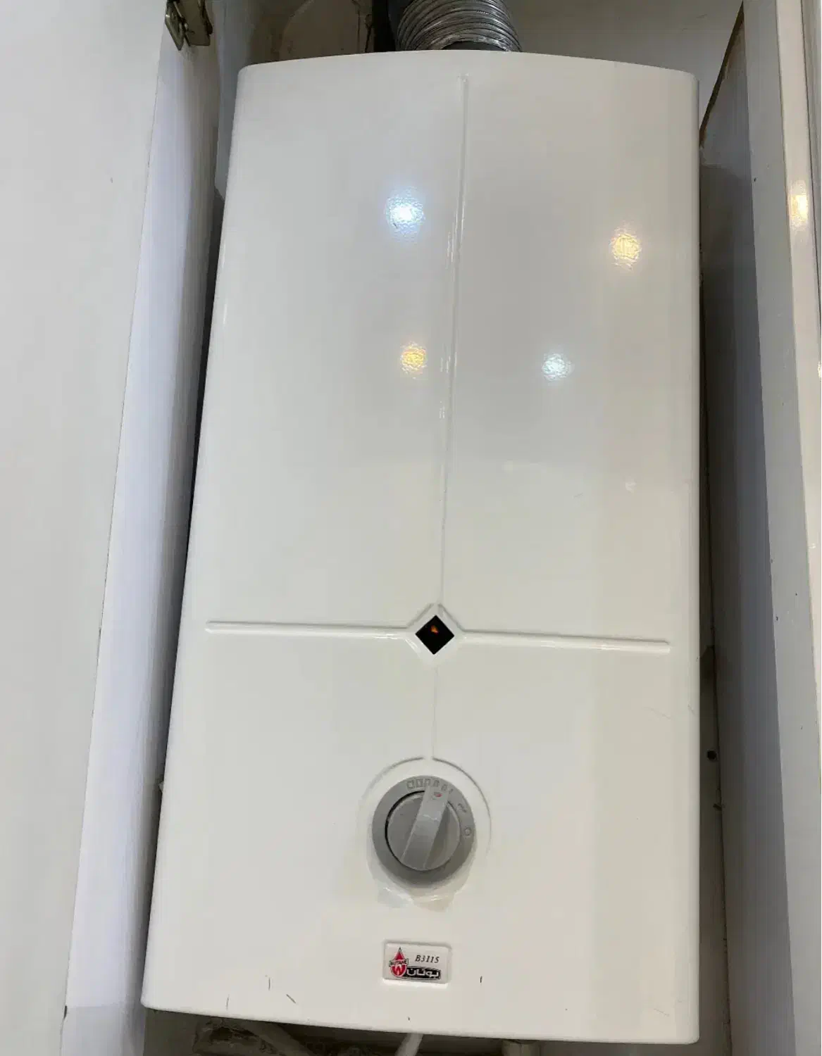 آبگرمکن کار کرده B3112|آبگرمکن، پکیج، شوفاژ|اندیشه, اندیشه فاز ۱|دیوار