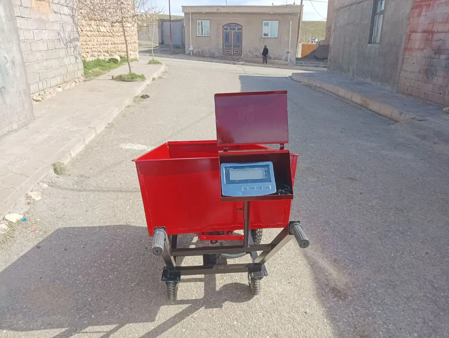 فرغون باسکودار دیجیتال|ابزارآلات|دیواندره, |دیوار