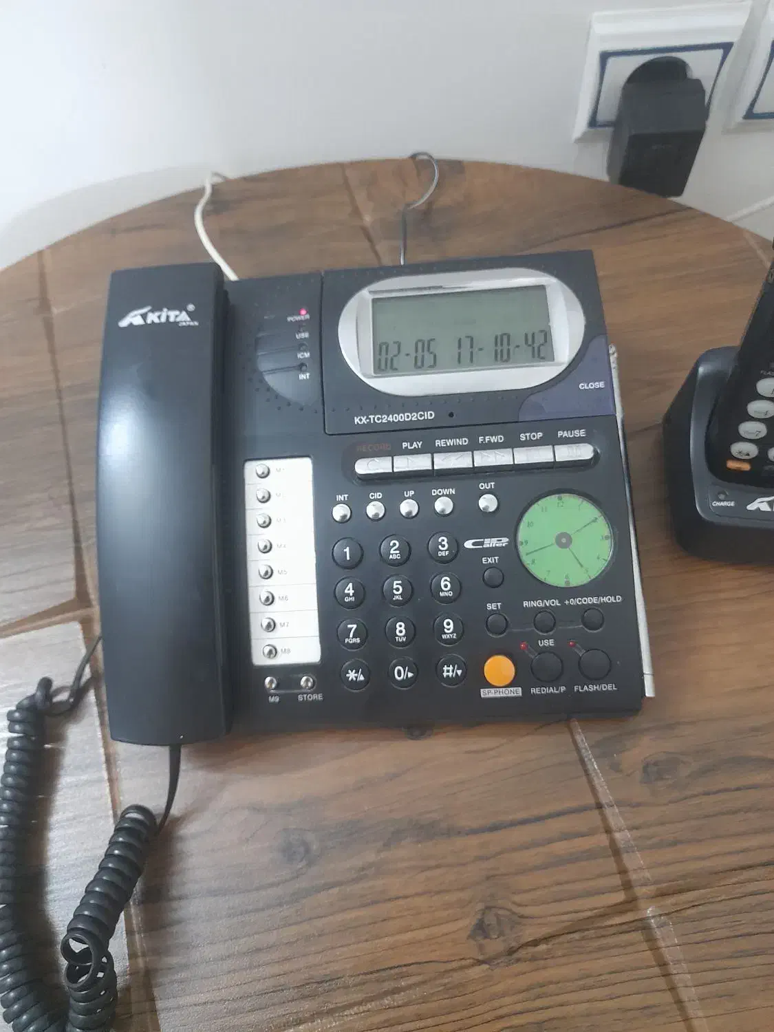 تلفن بیسیم و مادر|تلفن رومیزی|گلبهار, شهر جدید گلبهار|دیوار