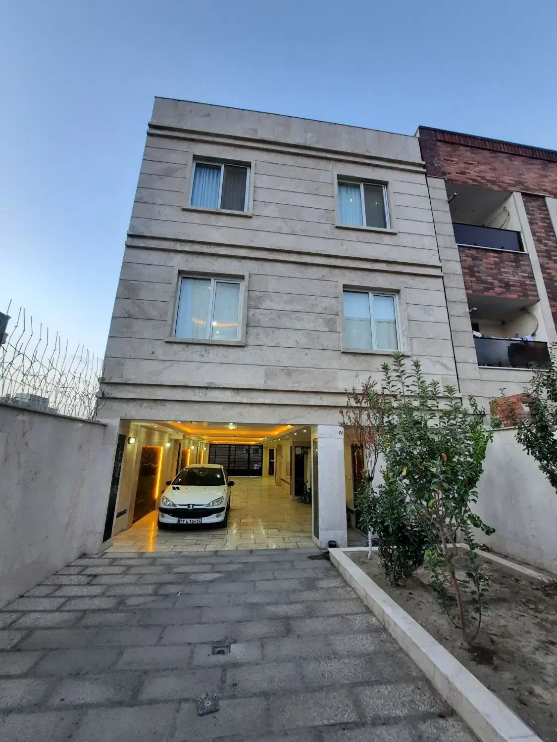 ۱۲۴ متر ویلایی/ ۳خواب / نوساز/سند/ نیروی انتظامی|فروش خانه و ویلا|اندیشه, پرنیان|دیوار