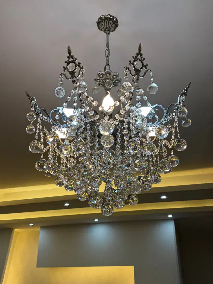 دو عد لوستر|لوستر و چراغ آویز|اردبیل, |دیوار