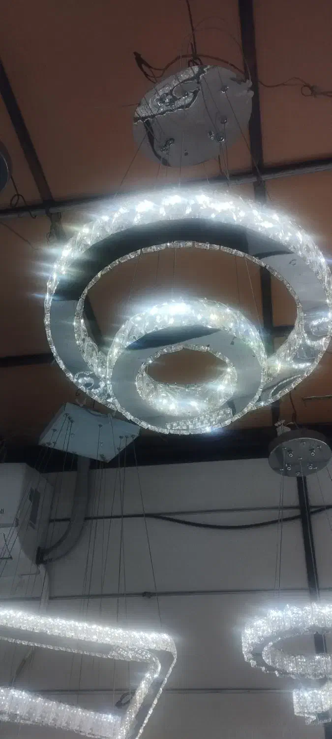 لوستر کریستالی و مدرن|لوستر و چراغ آویز|مشهد, هفت تیر (نه دره)|دیوار