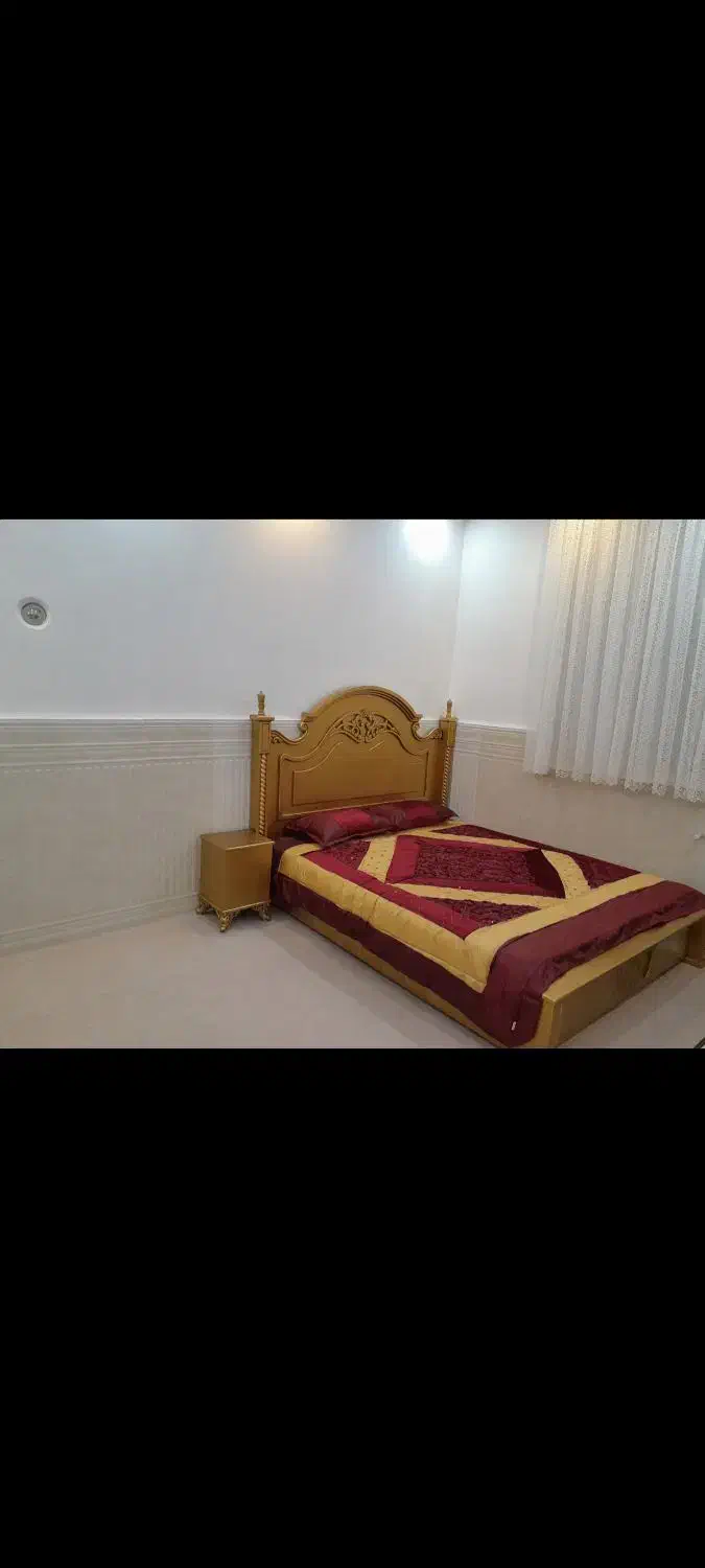 تخت خواب دو نفره در حد نو|تخت و سرویس خواب|زنجان, |دیوار