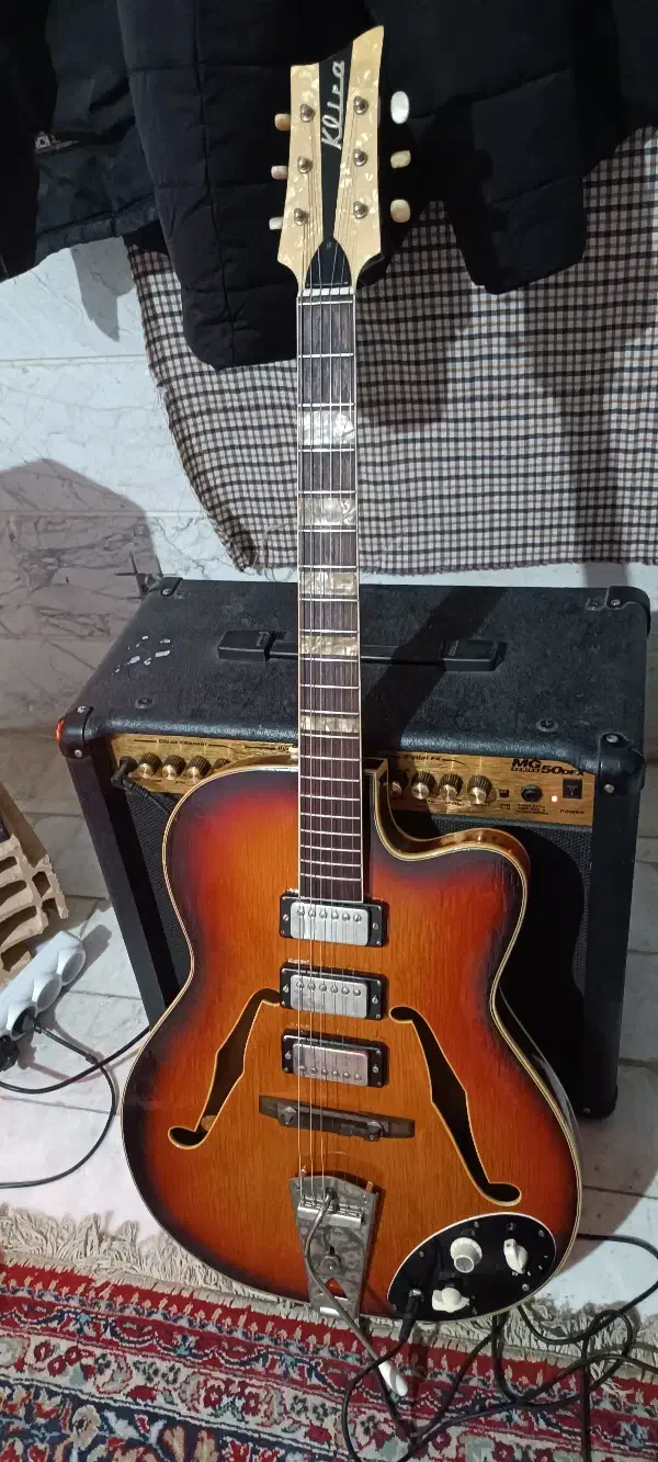 گیتار الکتریک کلکسیونی 1960|گیتار، بیس، امپلیفایر|تهران, سازمان برنامه جنوبی|دیوار