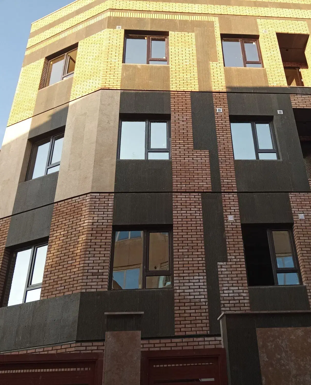 درب پنجره دوجداره زنگنه|خدمات پیشه و مهارت|محمدیه-قزوین, |دیوار