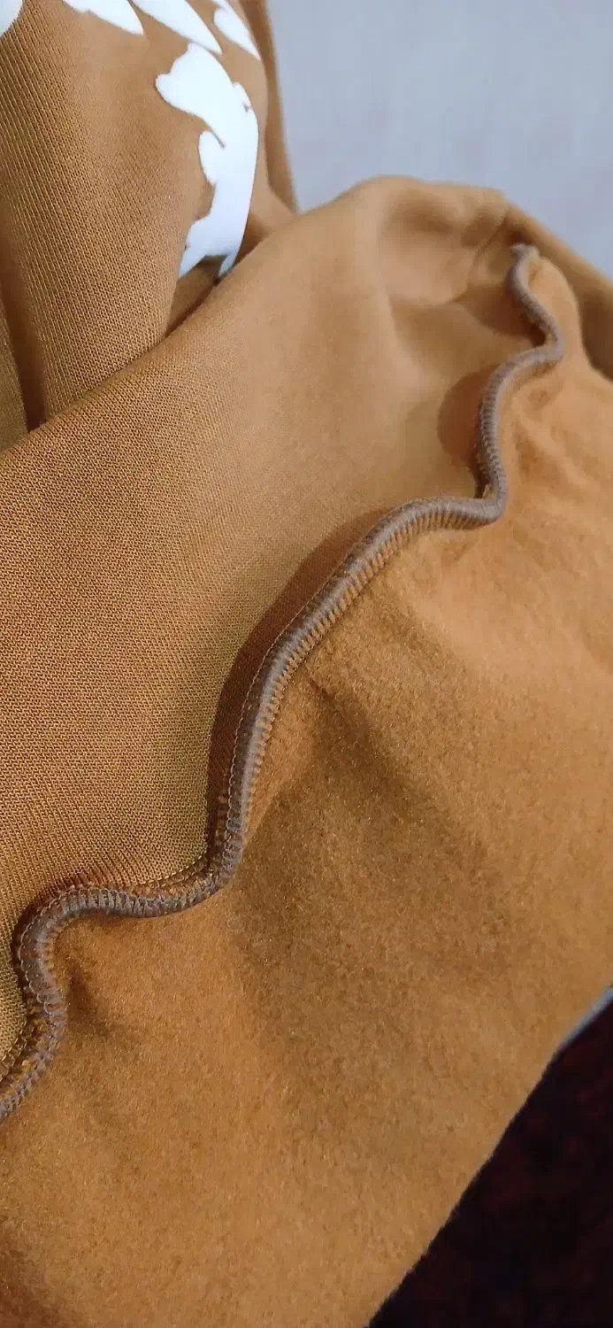 هودی دورس تو کرکی|لباس|خرم‌آباد, |دیوار