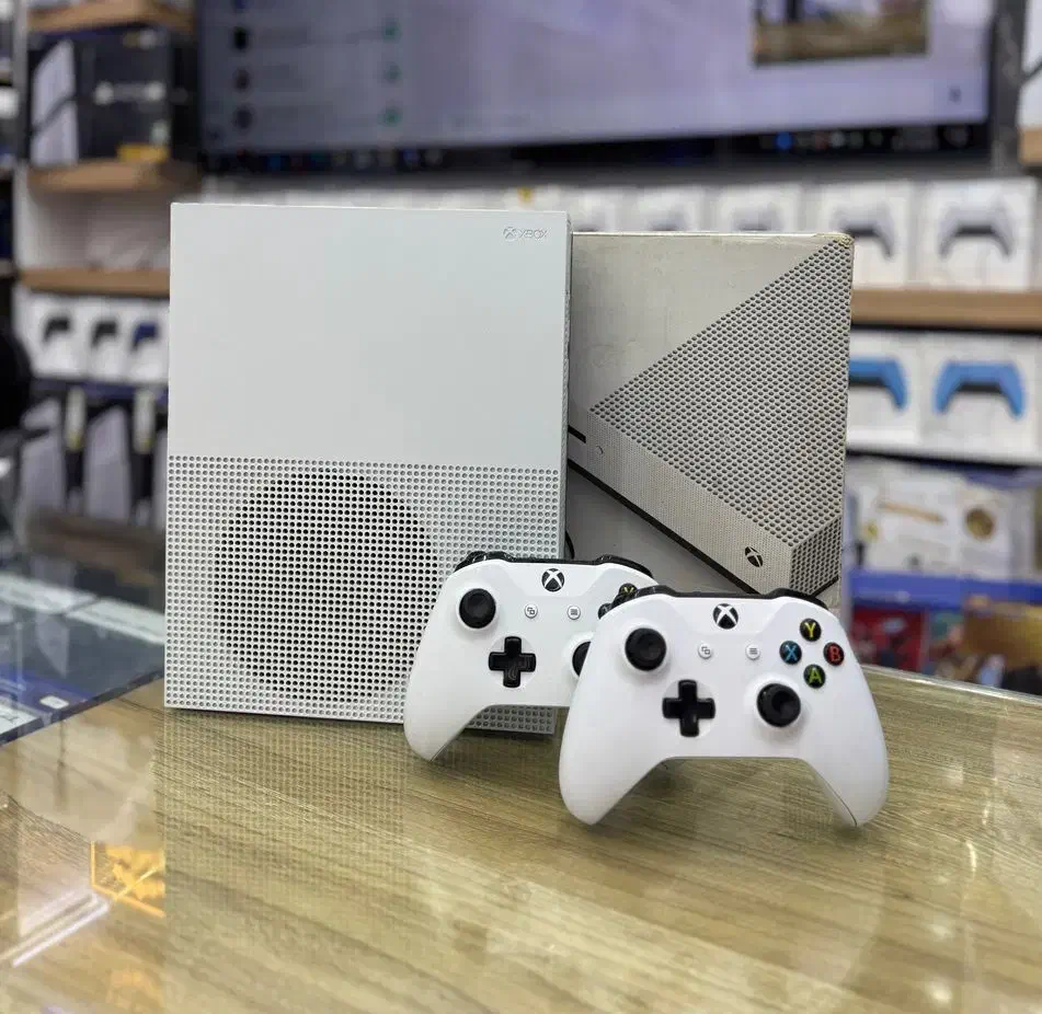 xbox one S|کنسول، بازی ویدئویی و آنلاین|اصفهان, شهید رجایی|دیوار