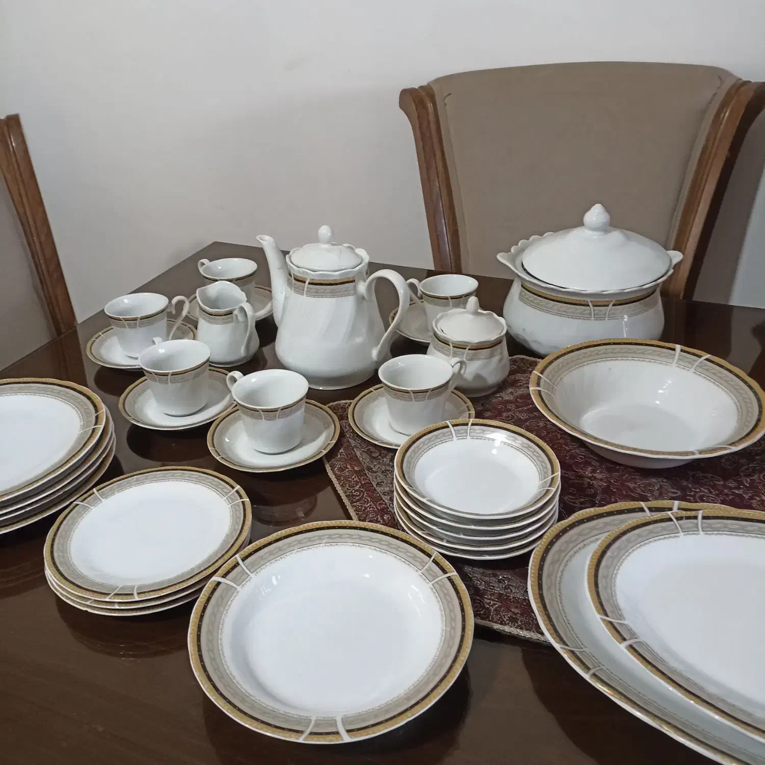 سرویس چینی|ظروف سرو و پذیرایی|مشهد, سرافرازان|دیوار