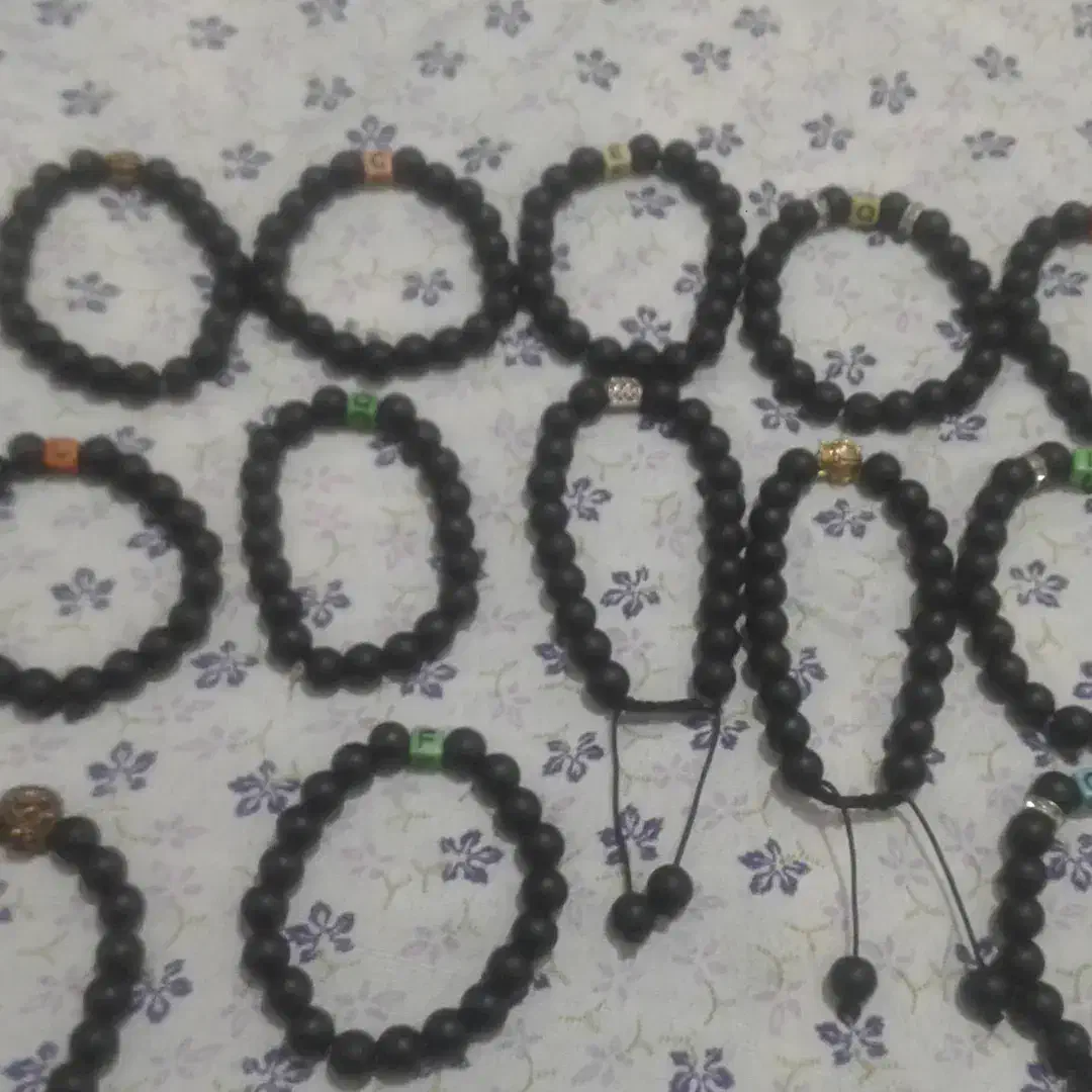 دستبندوگردنبنداونیکس مهره ای ونخی سفارشی کلی وجزئی|بدلیجات|مشهد, توس (بلوار توس)|دیوار