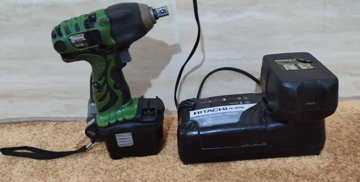 بکس شارژی|ابزارآلات|اهرم, |دیوار