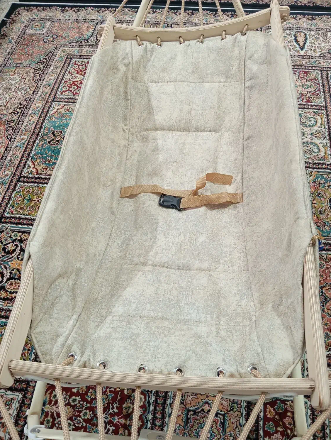 گهواره بانوچ|اسباب و اثاث بچه|مشهد, مشهدقلی|دیوار