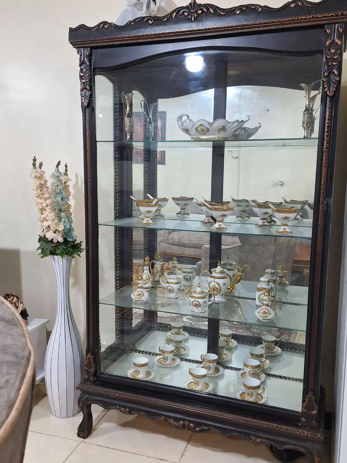 بوفه درحدنو جنس چوب عالی|بوفه، ویترین، کنسول|اهواز, فاز ۲ پادادشهر|دیوار