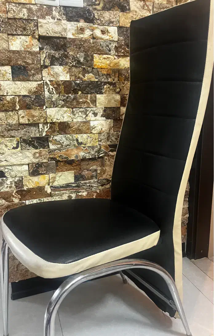 صندلی چرم|صندلی و نیمکت|محلات, |دیوار