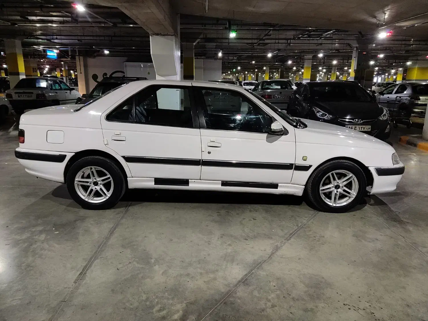 پژو پارس سال|خودرو سواری و وانت|فولادشهر, B2|دیوار