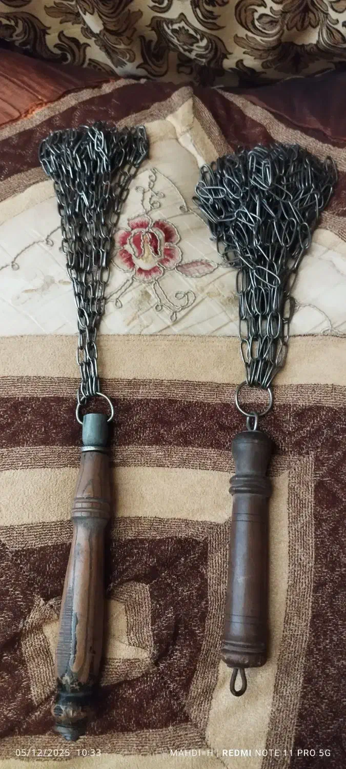 زنجیر عزاداری|کلکسیون اشیاء عتیقه|مشهد, انقلاب|دیوار