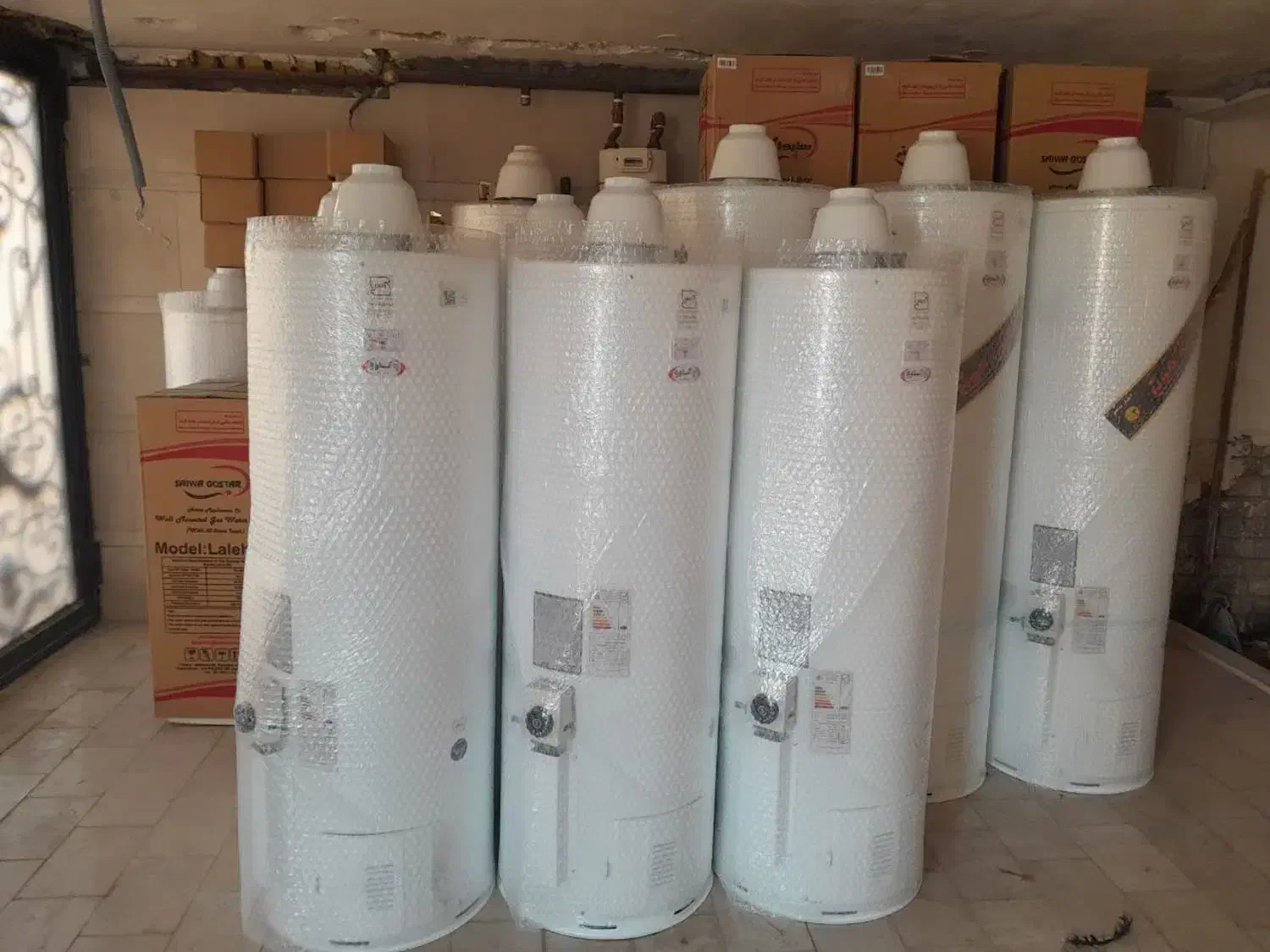 فروش و طرح تعویض آبگرمکن ۶۰و۵۰و۳۵ گالن و دیواری|آبگرمکن، پکیج، شوفاژ|کاشان, فین کوچک|دیوار