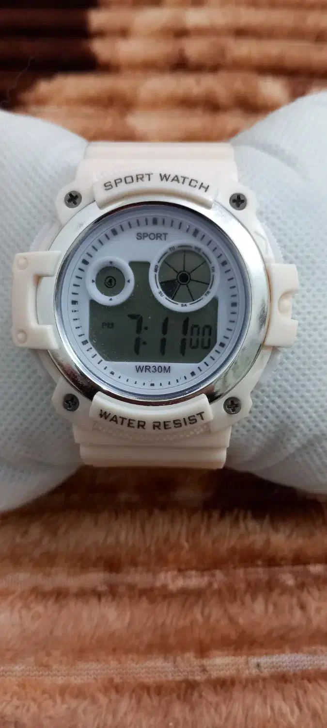 جیشاک|ساعت|بیرجند, |دیوار