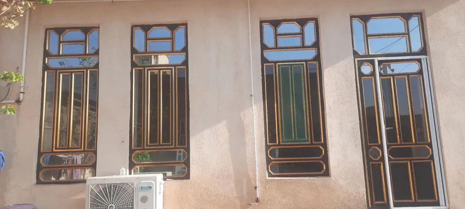سه عدد پنچره ویک عدد درب المنیوم چکشی در حد نو|مصالح و تجهیزات ساختمان|شباب, |دیوار