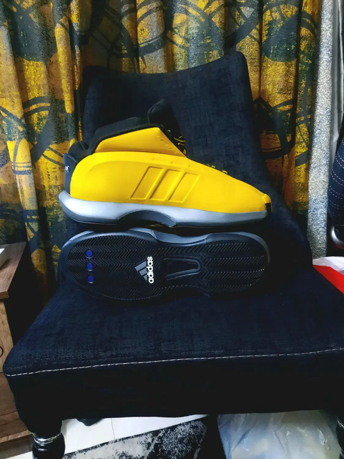 کتونی ادیداس crazy1|کیف، کفش، کمربند|تهران, بروجردی|دیوار