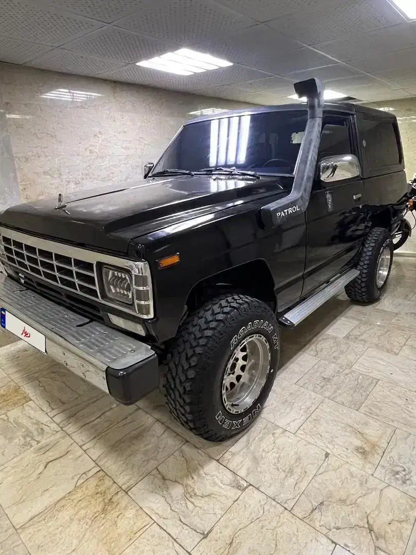 پاترول ۷۶ مشکی ۵ دنده دو درب|خودرو سواری و وانت|آبادان, |دیوار