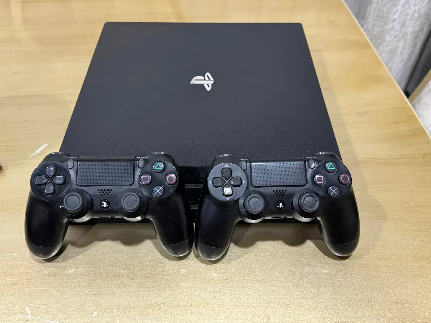 Ps4 pro1tra|کنسول، بازی ویدئویی و آنلاین|بندر انزلی, لیچارگی حسن رود|دیوار