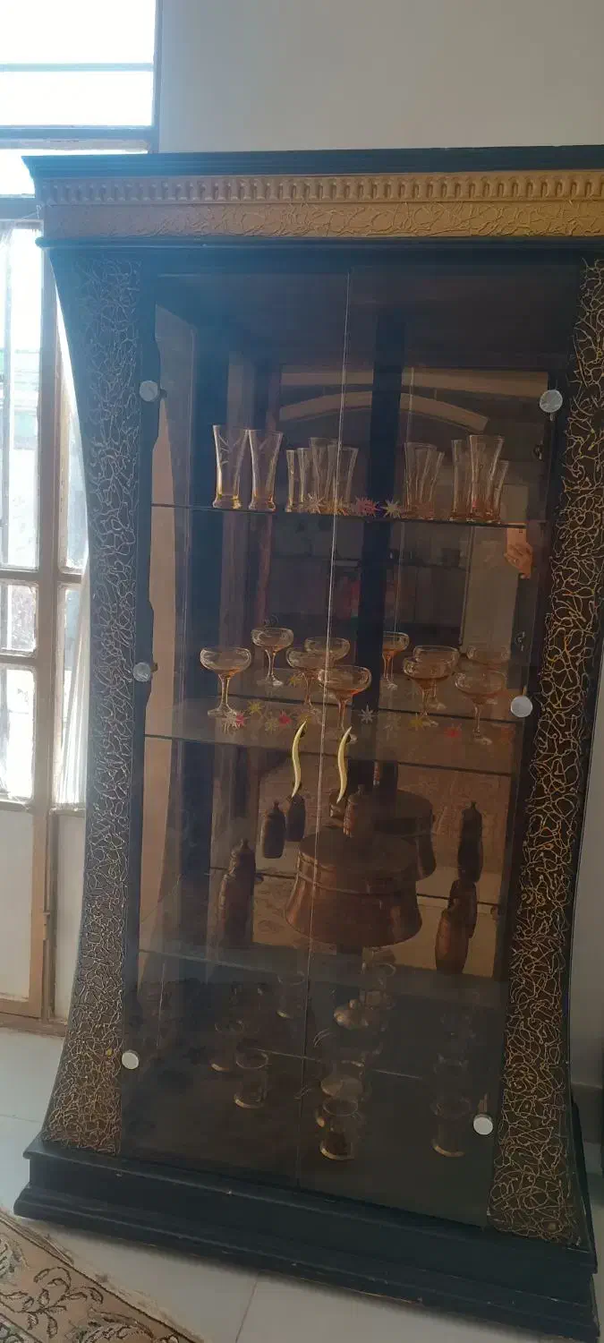 بوفه ومیز تلویزیون|بوفه، ویترین، کنسول|فردوس (خراسان), |دیوار