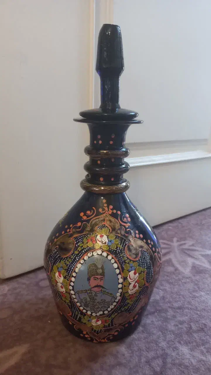 تنگ شاخ دار قدیمی|کلکسیون اشیاء عتیقه|اصفهان, رحیم‌آباد|دیوار