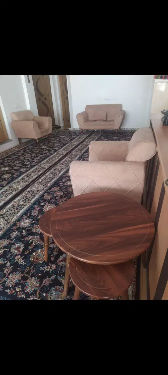 مبلمان ۷ نفره|مبلمان خانگی و میز عسلی|لردگان, |دیوار