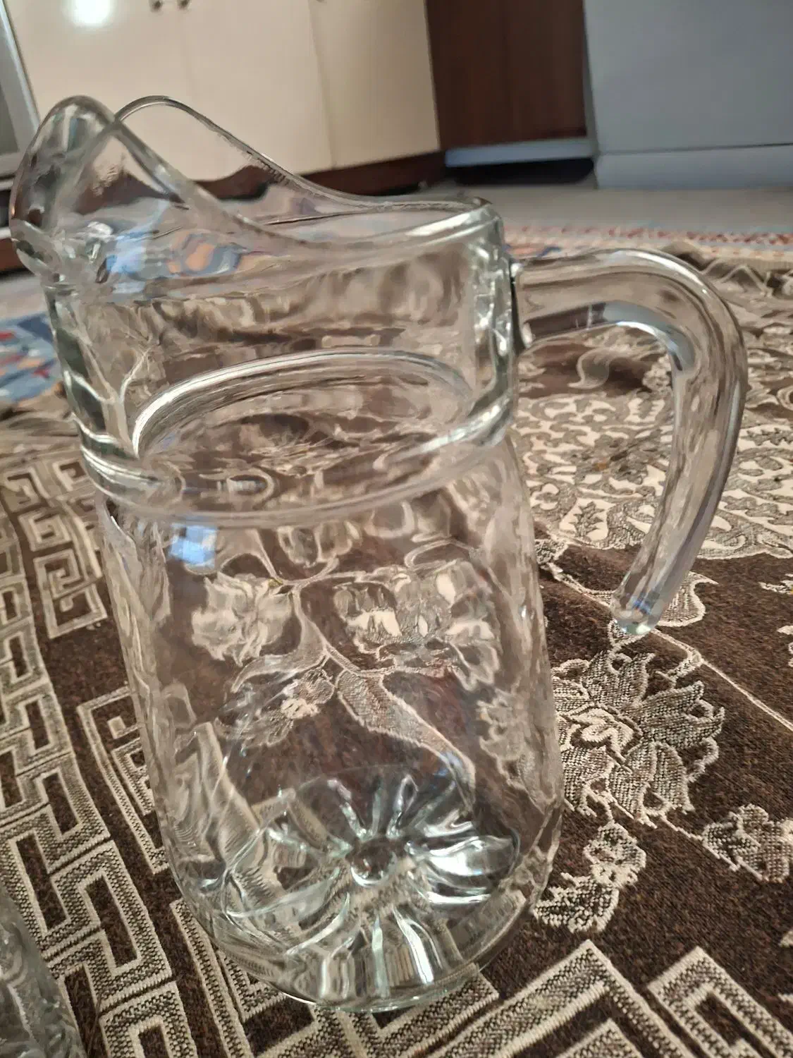 دو تا پارچ شیشه ای با ده تا لیوان..450|ظروف سرو و پذیرایی|شهرکرد, |دیوار