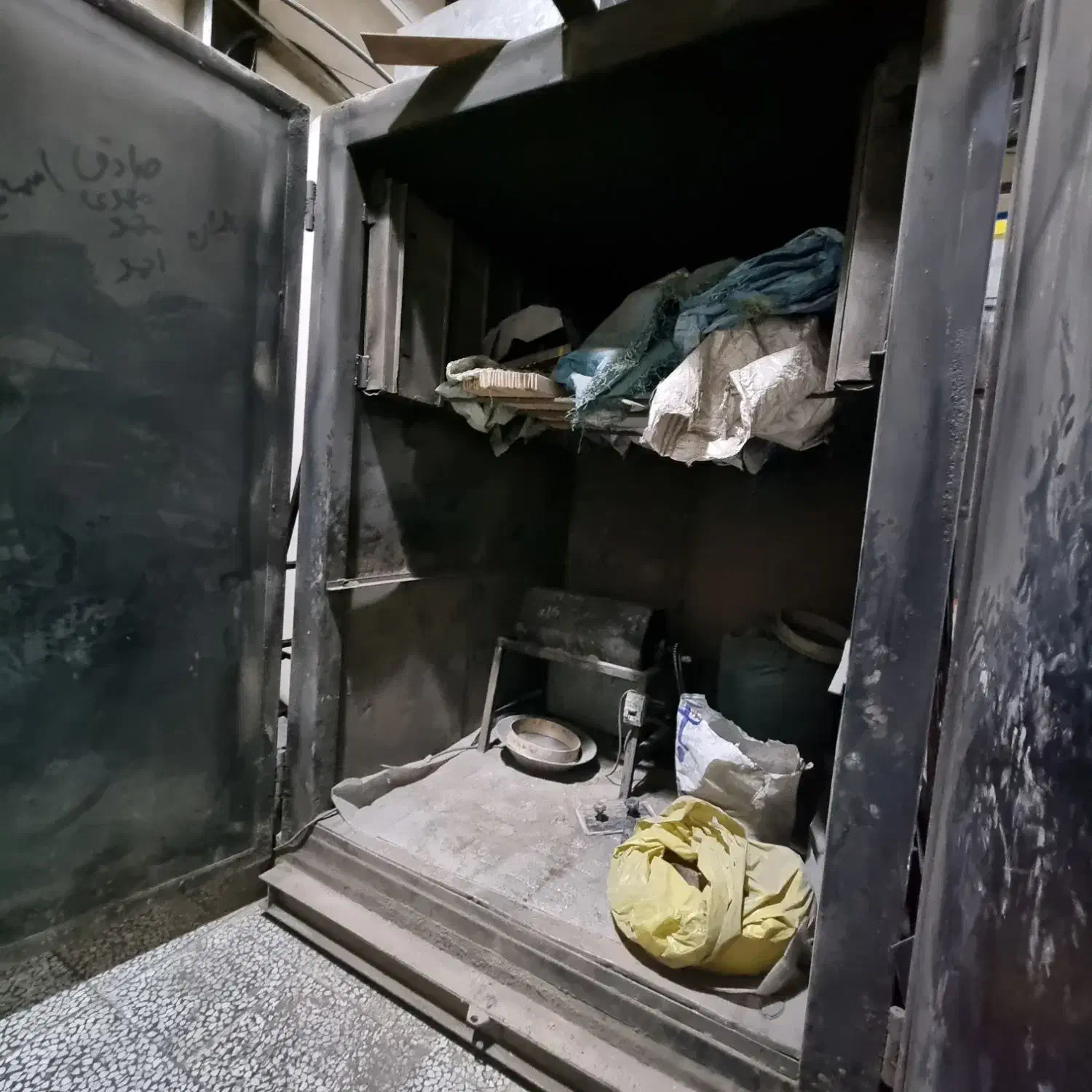 کوره باکسی گازوییلی ۴۰۰ درجه|ماشینآلات صنعتی|پردیس, شهرک صنعتی خرمدشت فاز ۷|دیوار