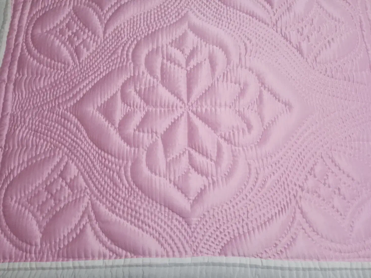 لحافدوزی وتشک دوزی وحلاجی وپنبه زنی مجتبی|رختخواب، بالش، پتو|تربت جام, شهید نصرالهی|دیوار