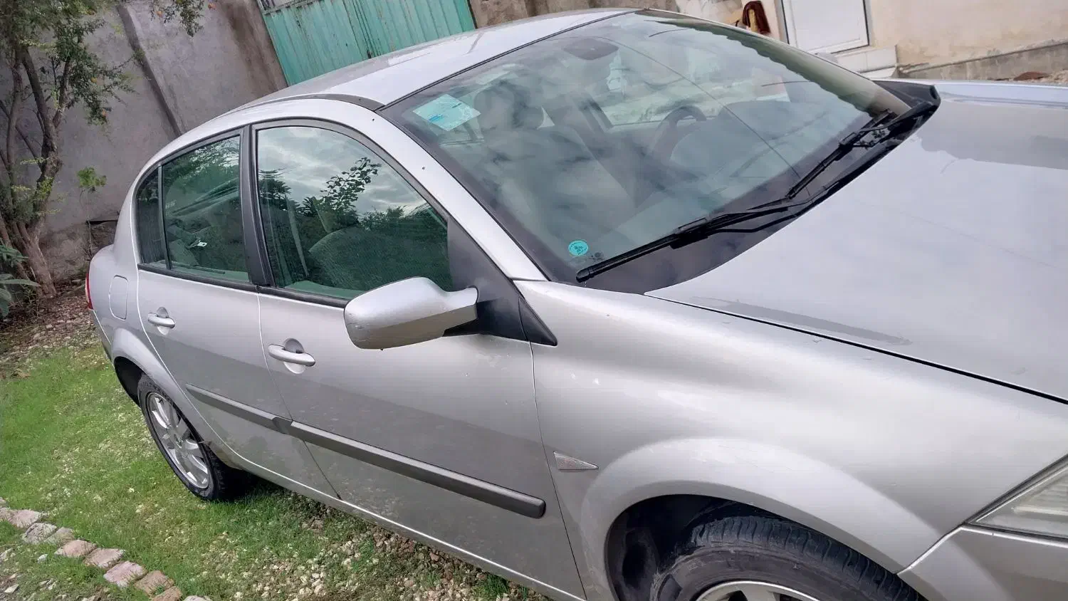 خودرو مگان مدل 2000اتوماتیک|خودرو سواری و وانت|گرگان, |دیوار