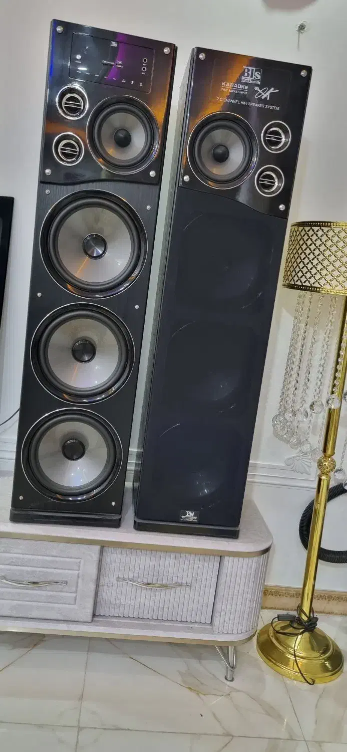 یه جفت باند خریدار واقعی تماس بگیره.|سیستم صوتی خانگی|قرچک, قشلاق جیتو|دیوار