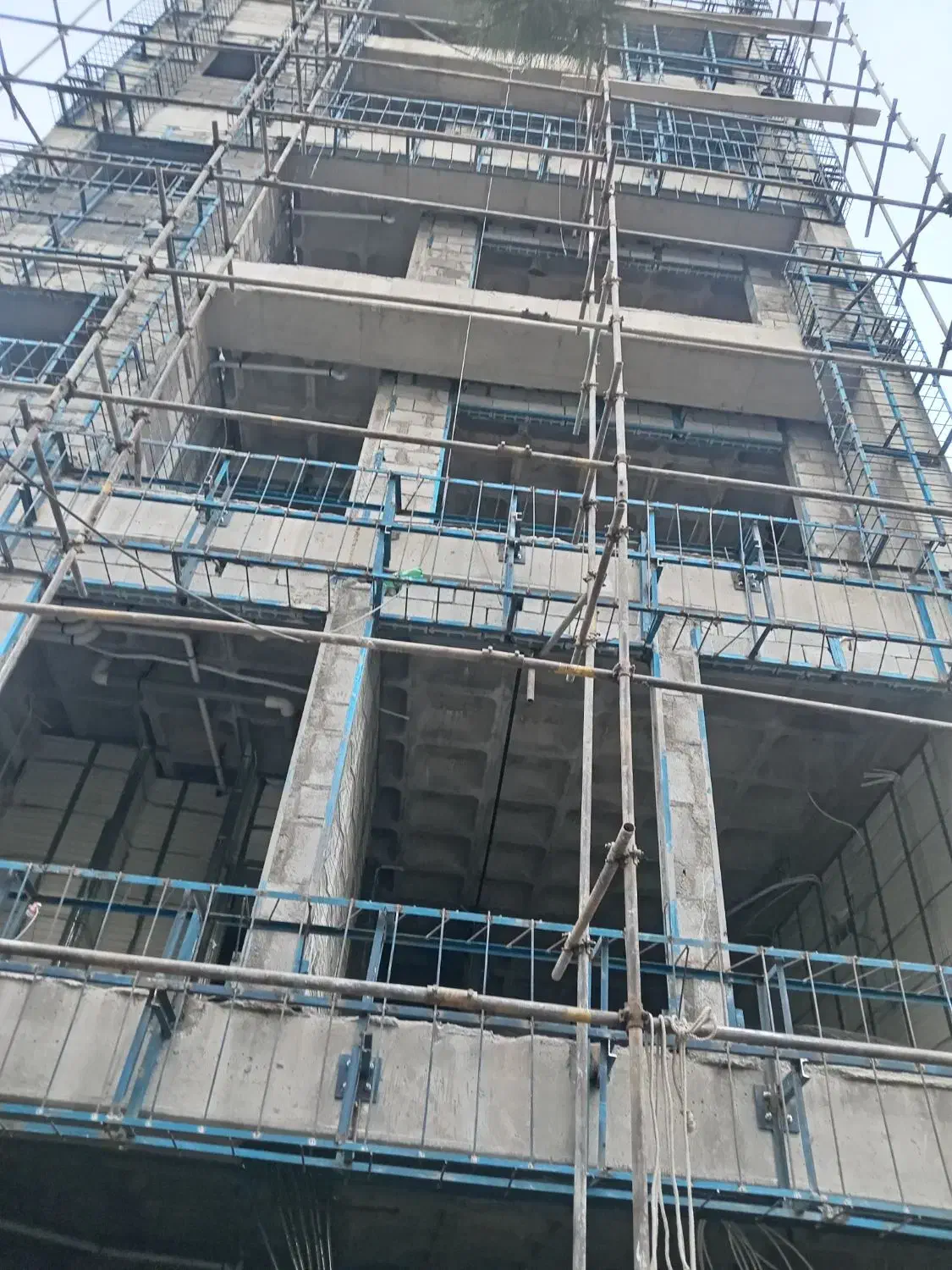 رابیتس کار والپست راویز نما جوشکاری سقف نبشی کشی|خدمات پیشه و مهارت|مشهد, آزادشهر|دیوار