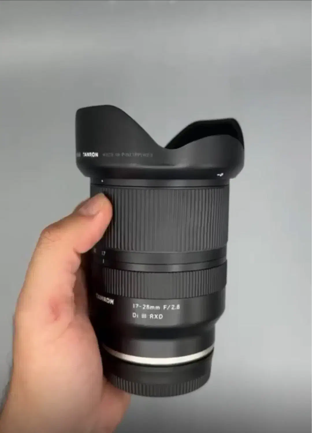 لنز تامرون f2.8 17-28 diii مانت سونی در حد اکبند|دوربین عکاسی و فیلم‌برداری|آمل, |دیوار