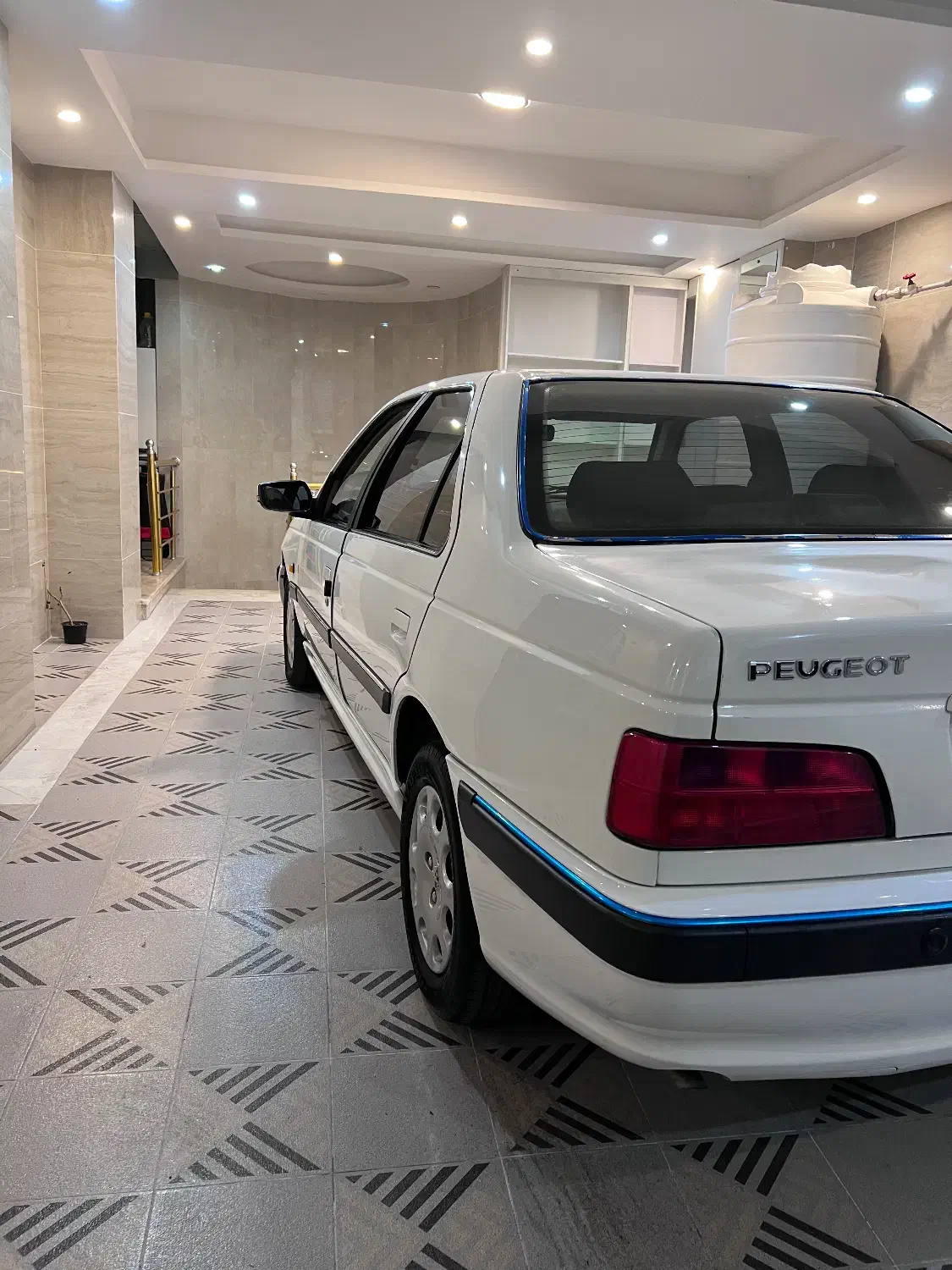 پژو پارس پرشیا|خودرو سواری و وانت|بندر انزلی, عباس آباد|دیوار