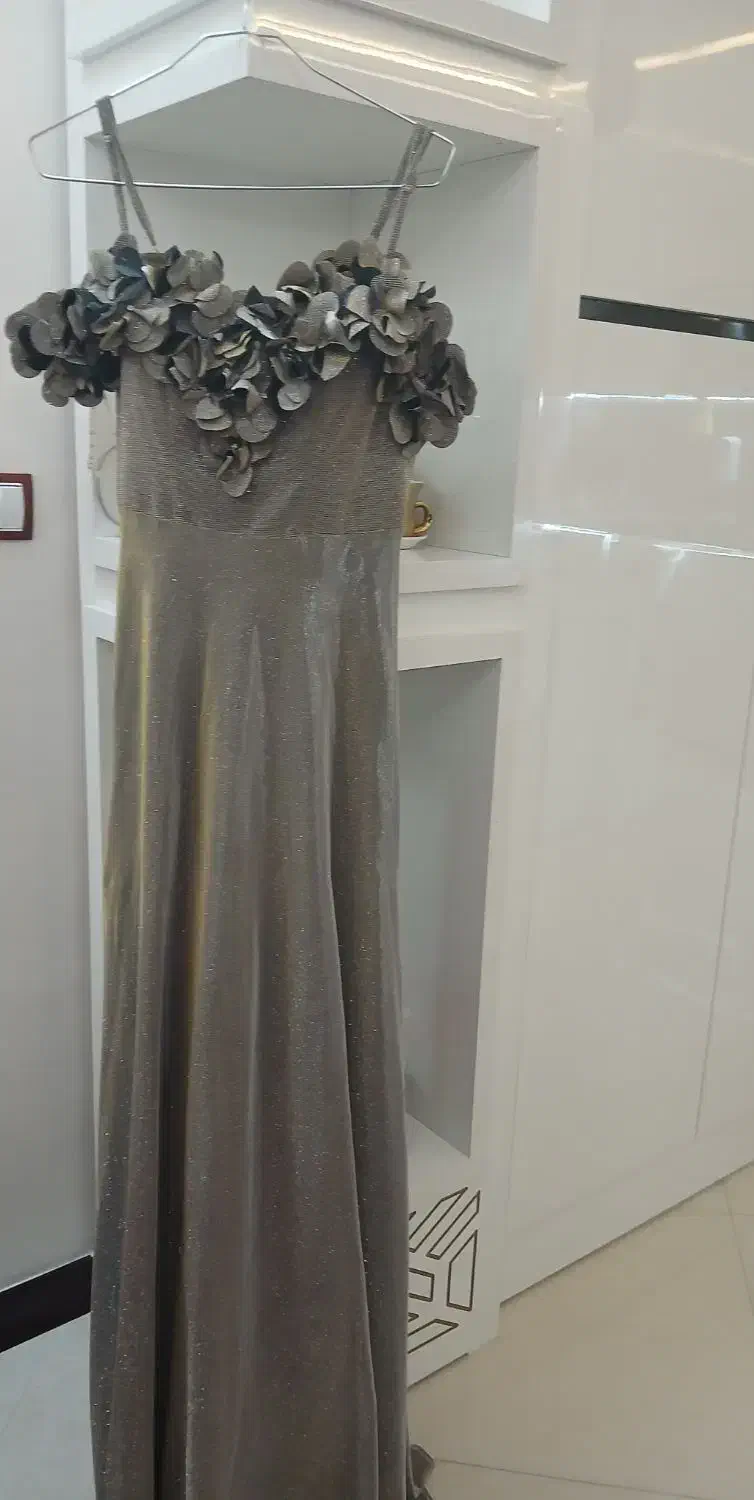 پیراهن مجلسی|لباس|شاهرود, |دیوار