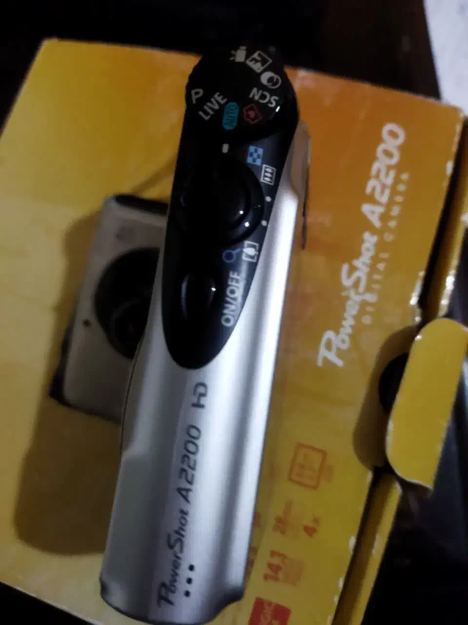 دوربین کانن A2200|دوربین عکاسی و فیلمبرداری|نهاوند, |دیوار