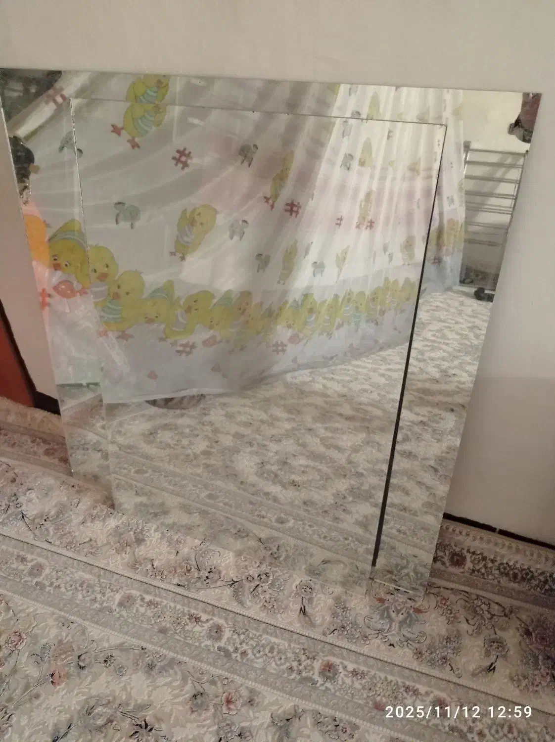 ۲عددآینه یکی ۹۰در۹۰ویکی۹۰۶۰دونه ۲۵۰|آینه|کوهدشت, |دیوار