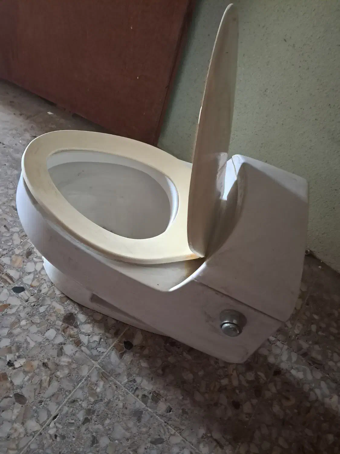 توالت فرنگی سالم|لوازم سرویس بهداشتی|تنکابن, |دیوار