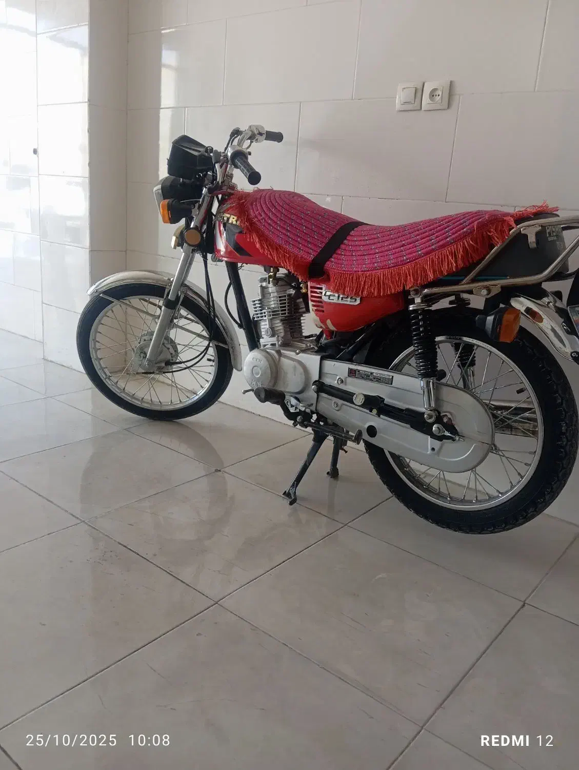 موتور 125 کم کار درحد|موتورسیکلت|خفر, |دیوار