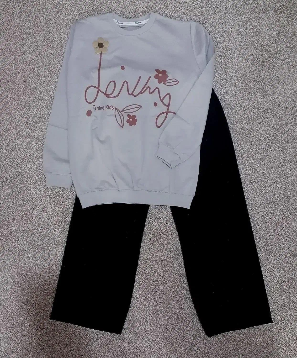 بلوز شلوار دخترانه|کفش و لباس بچه|بیرجند, |دیوار