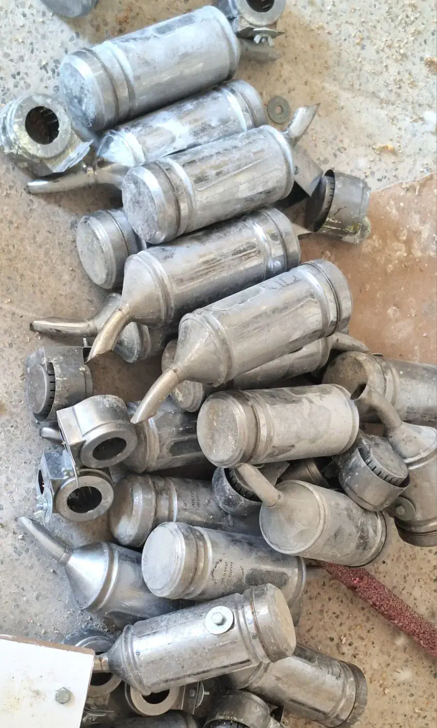 اغول پرنده قابل شستوشوو دانه خور میکانیزه|لوازم جانبی حیوانات|مشهد, فدک|دیوار