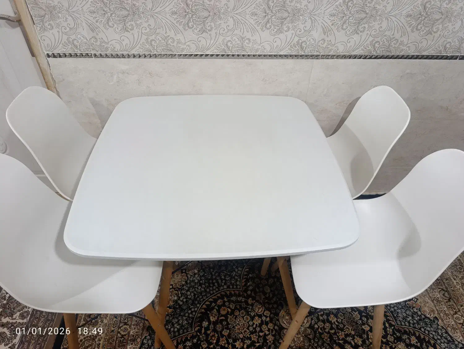 میز ناهار خوری|میز و صندلی غذاخوری|گمیشان, |دیوار