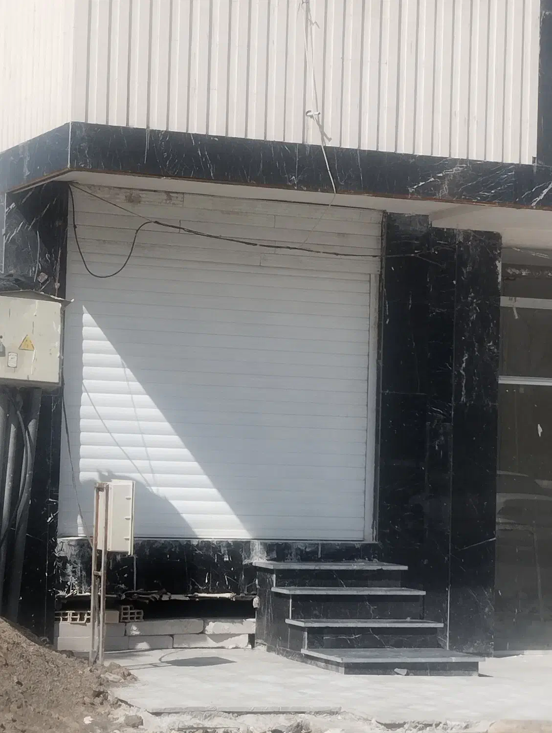 فروش مغازه تجاری 22 متری. محله ب4(وصال شمالی)|فروش مغازه و غرفه|فولادشهر, B4|دیوار