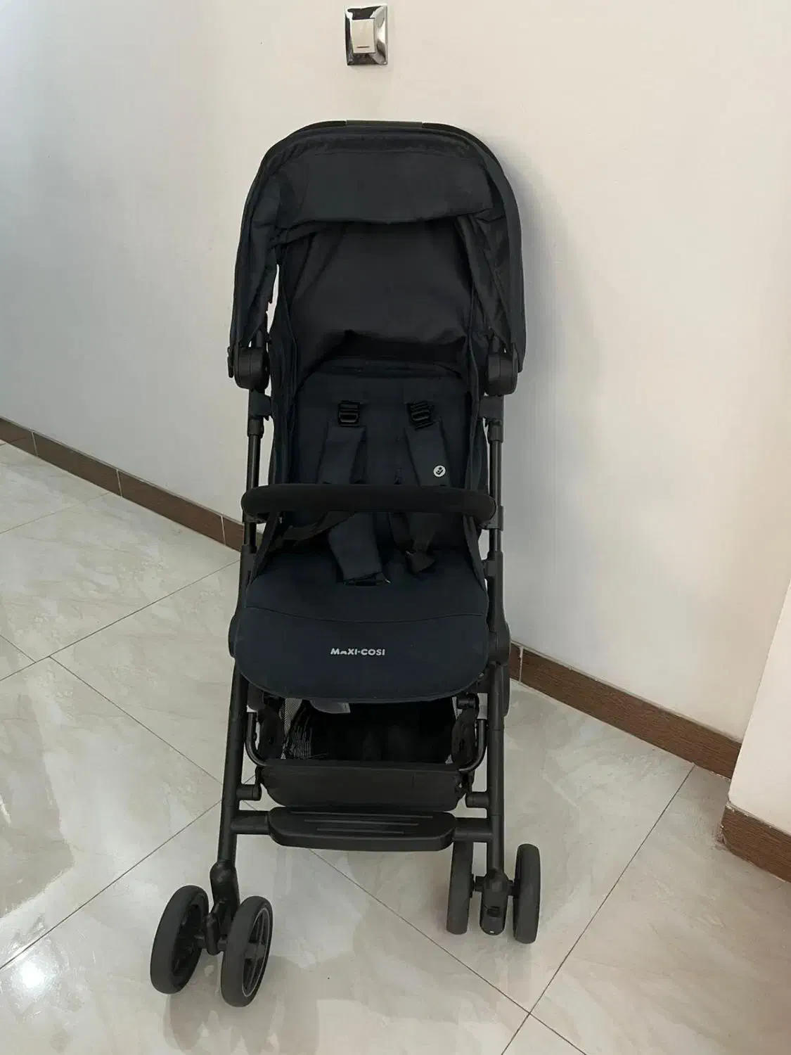 کالسکه مارک مکسی کوزی تاشو|کالسکه و لوازم جانبی|همدان, |دیوار