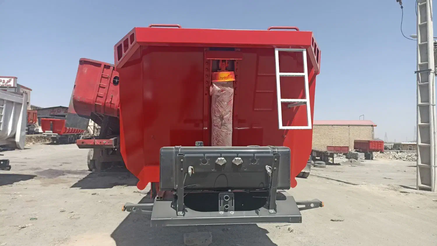 تریلی کمپرس طرح مارال|خودرو سنگین|همدان, |دیوار