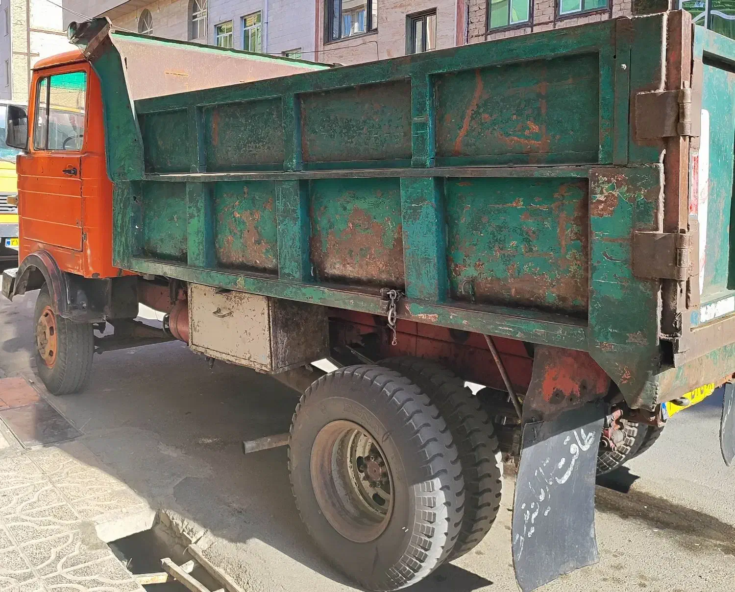 خاور ۶۰۸ کمپرسی مدل ۱۳۵۸|خودرو سنگین|تهران, شهرک ابوذر|دیوار