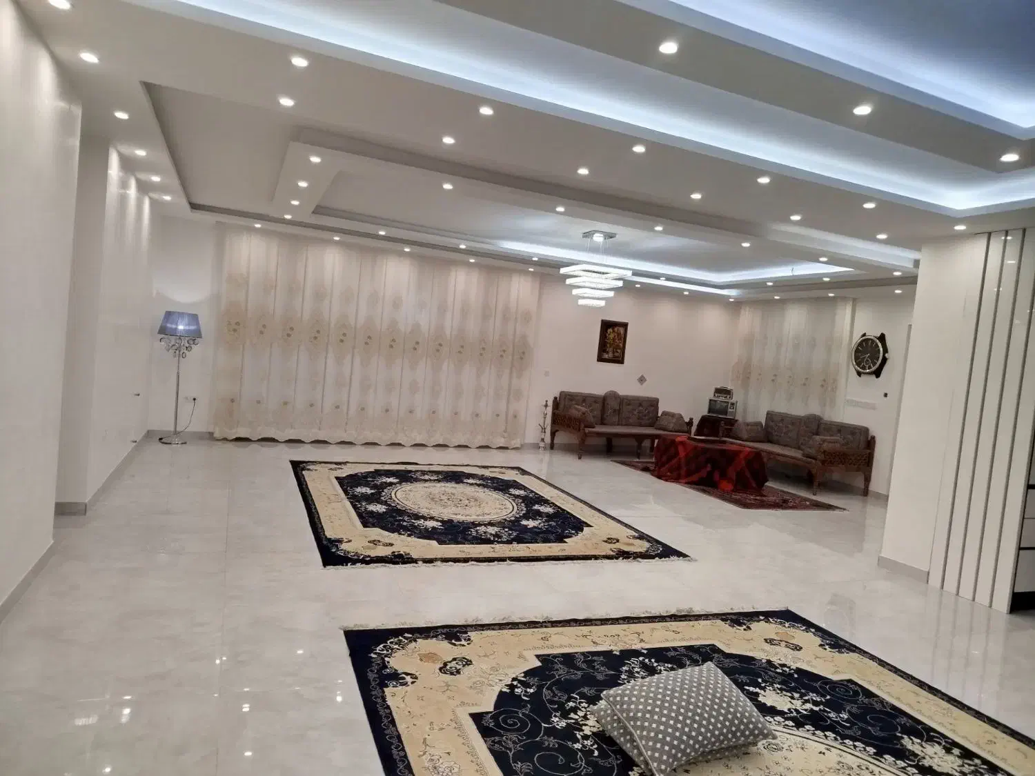 اجاره روزانه  باغ ویلاسویت|اجارهٔ کوتاه‌مدت ویلا و باغ|کرمانشاه, |دیوار